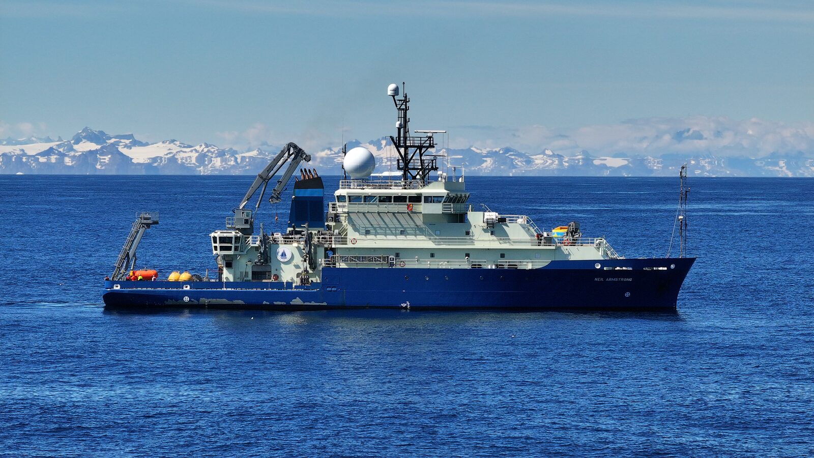 The R/V Neil Armstrong during the OSNAP AR84-02 cruise in the subpolar North Atlantic, July 2024